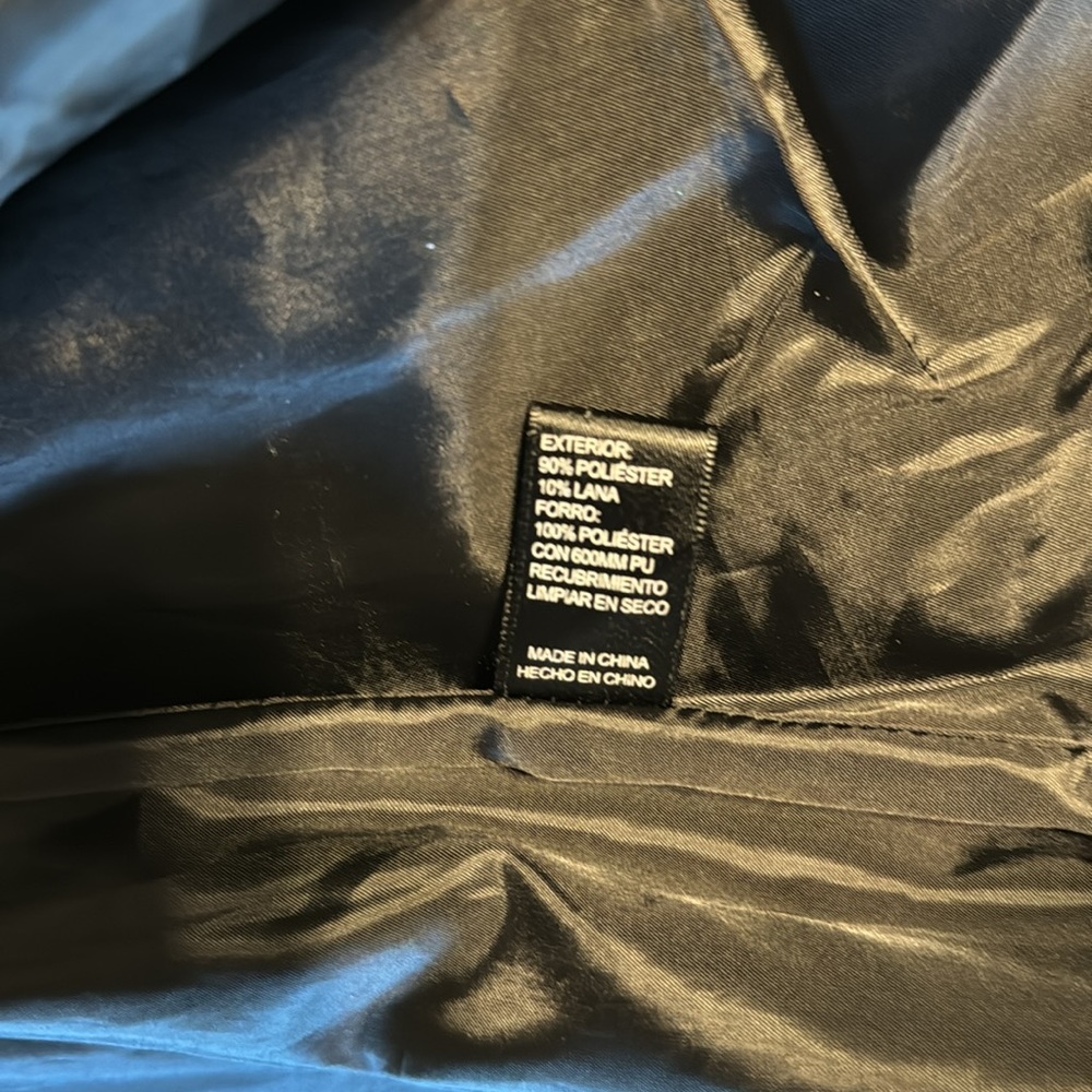 Black Coat. Size S - Picture 3 of 5